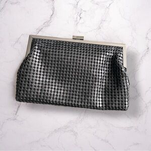 La Regale Black Mesh Clutch